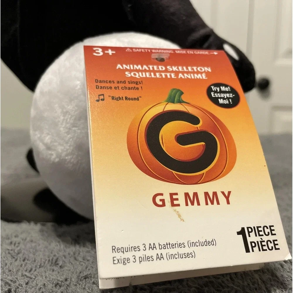 Gemmy Skeleton Halloween Animated Hip Hop Spinning Musical Singing